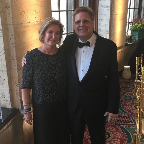 Meet your Posher, Sue - Picture 1 of 1